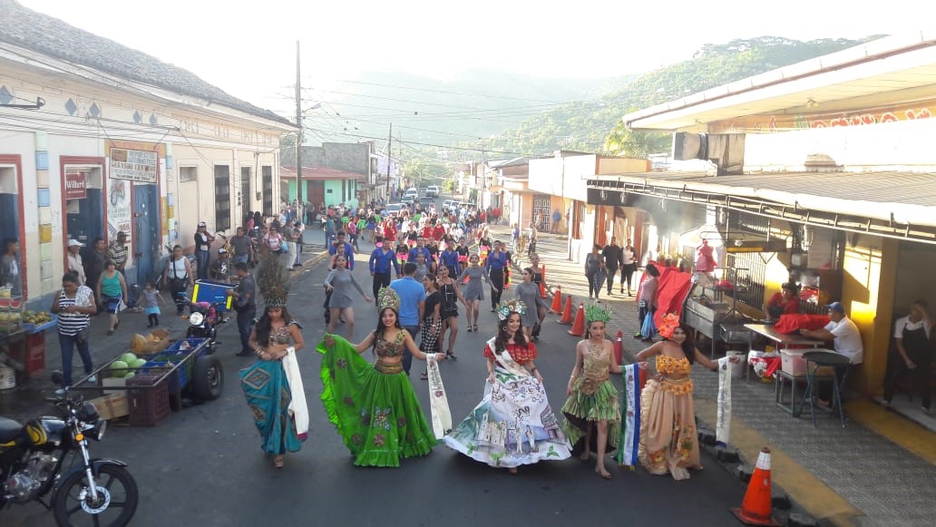 REINAS1